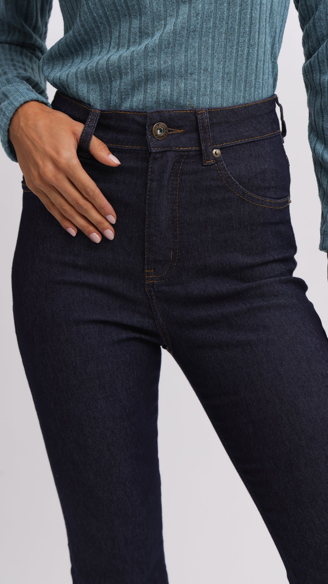 Calça Jeans Flare - Escura