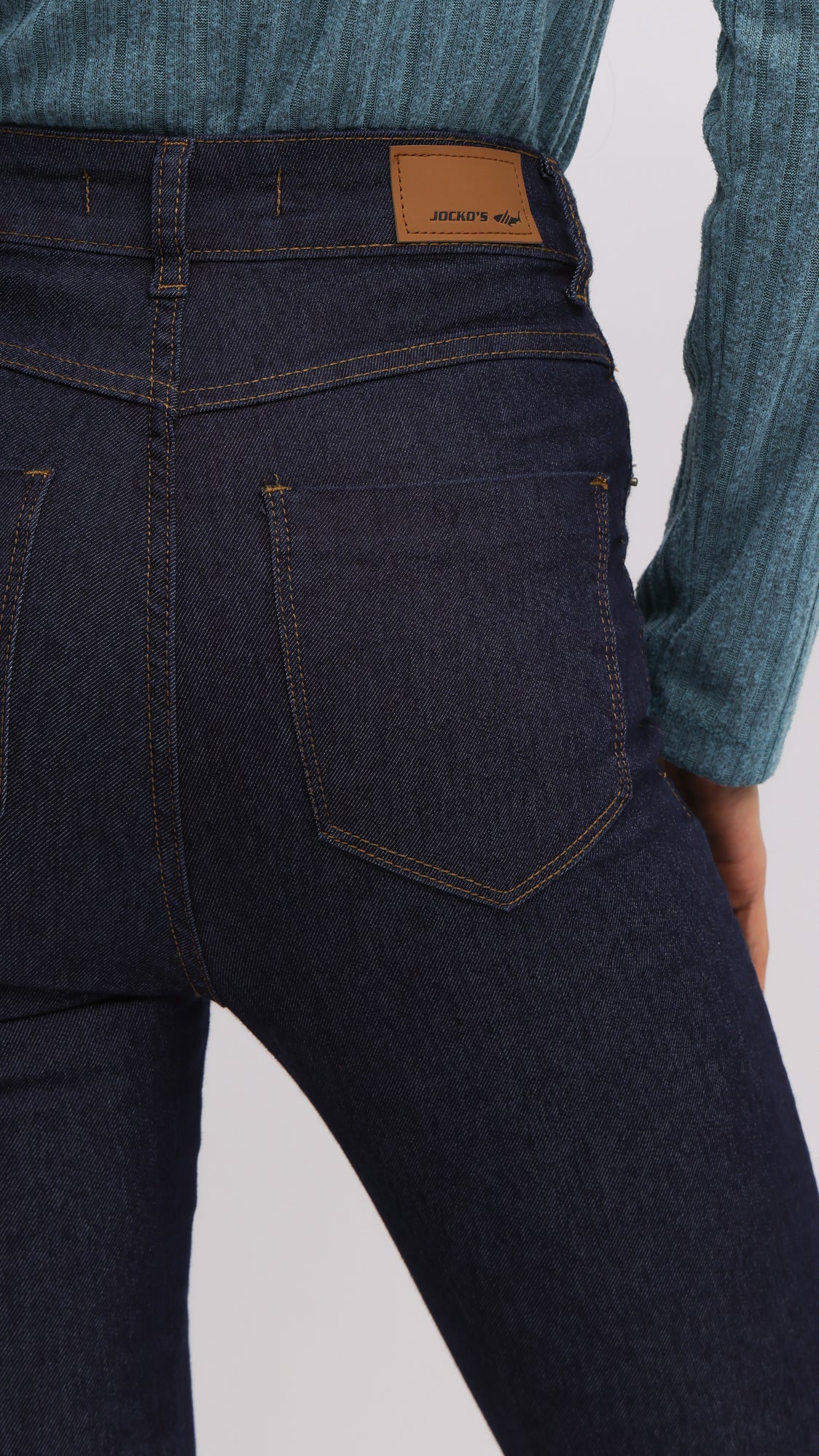 Calça Jeans Flare - Escura