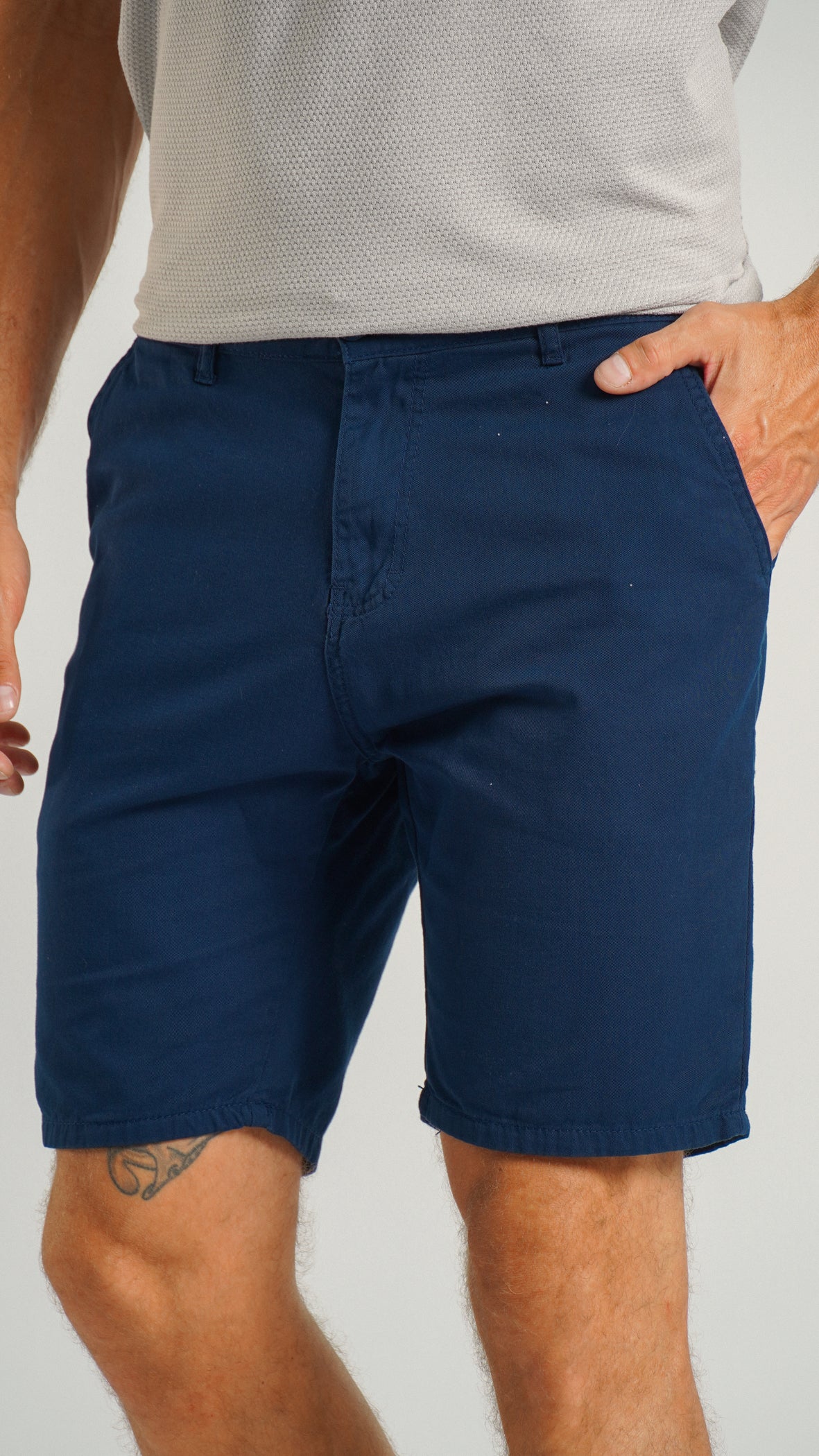 Bermuda Sarja Bolso Faca - Azul Marinho