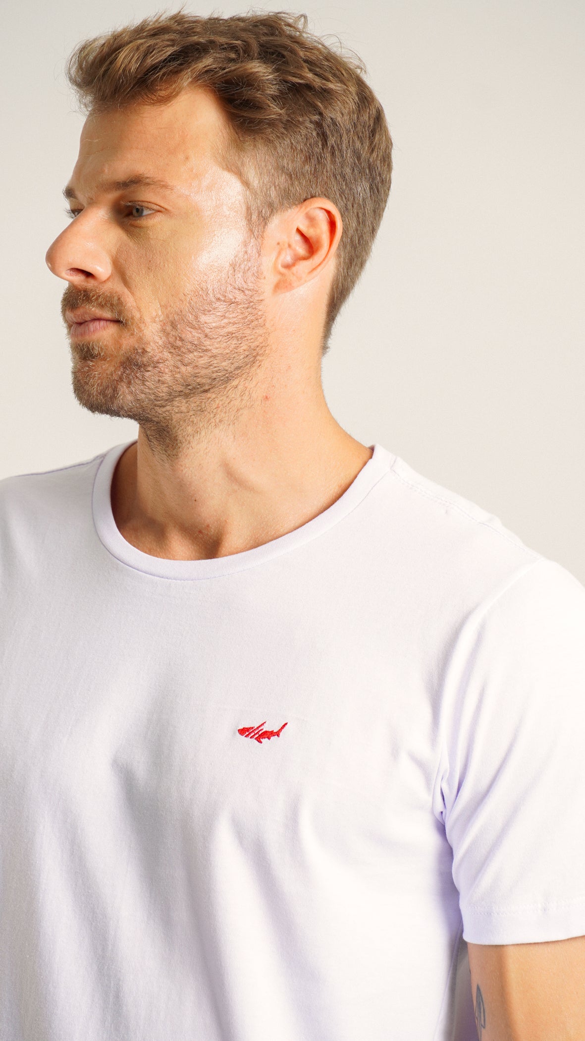 Camiseta Básica - Branca