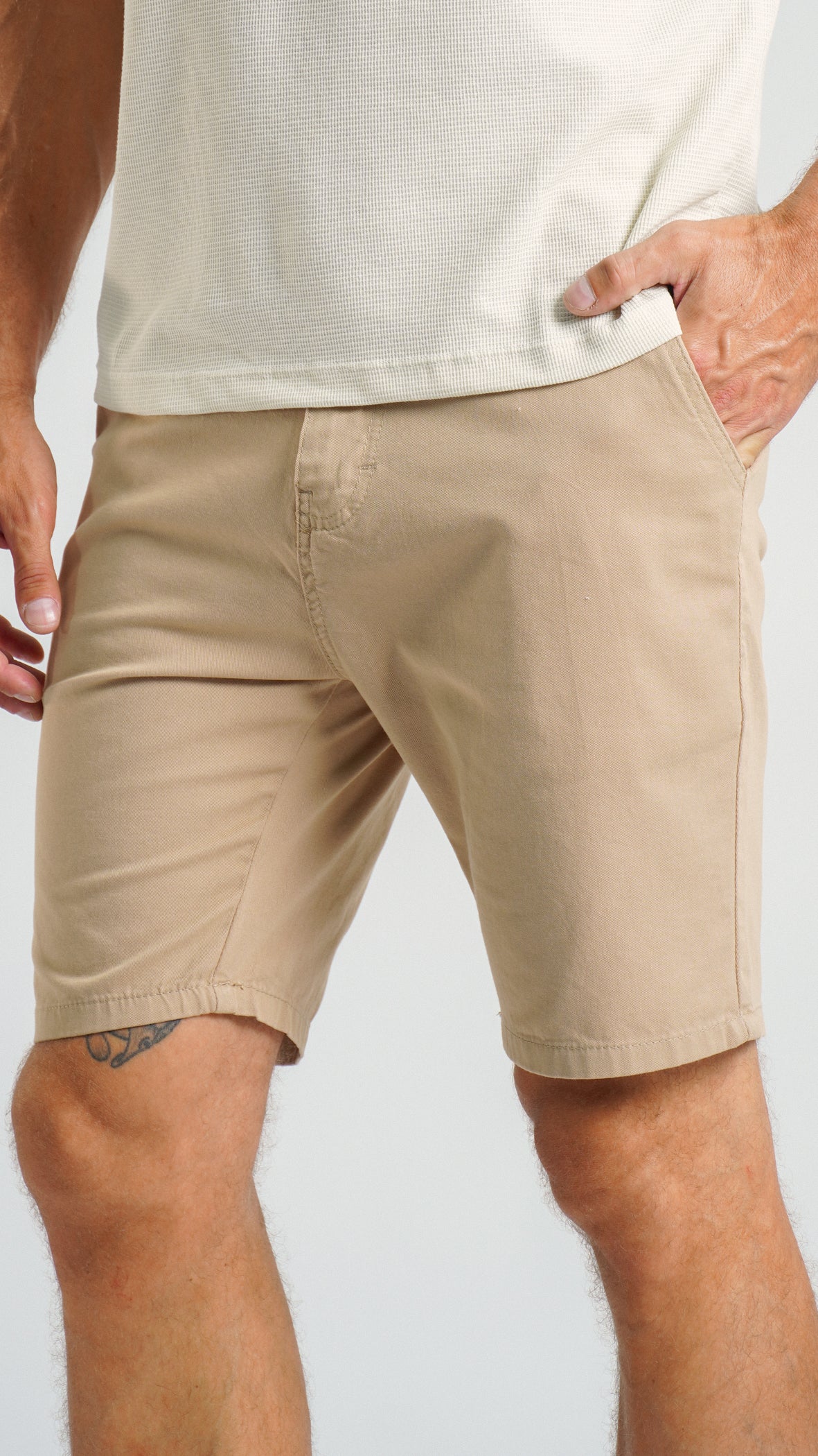 Bermuda Sarja Bolso Faca - Caqui