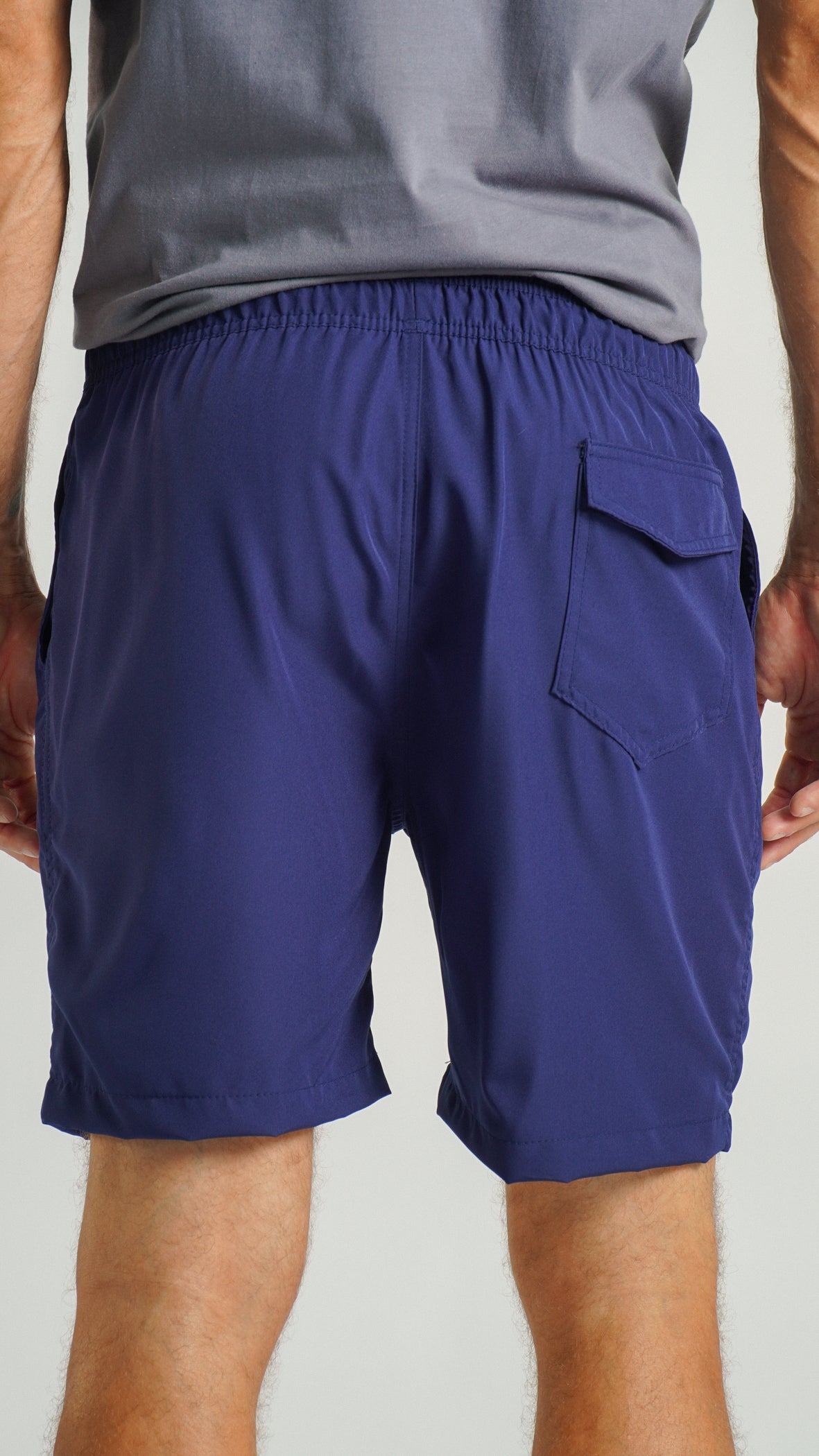 Bermuda Microfibra Lisa Longa - Azul Marinho