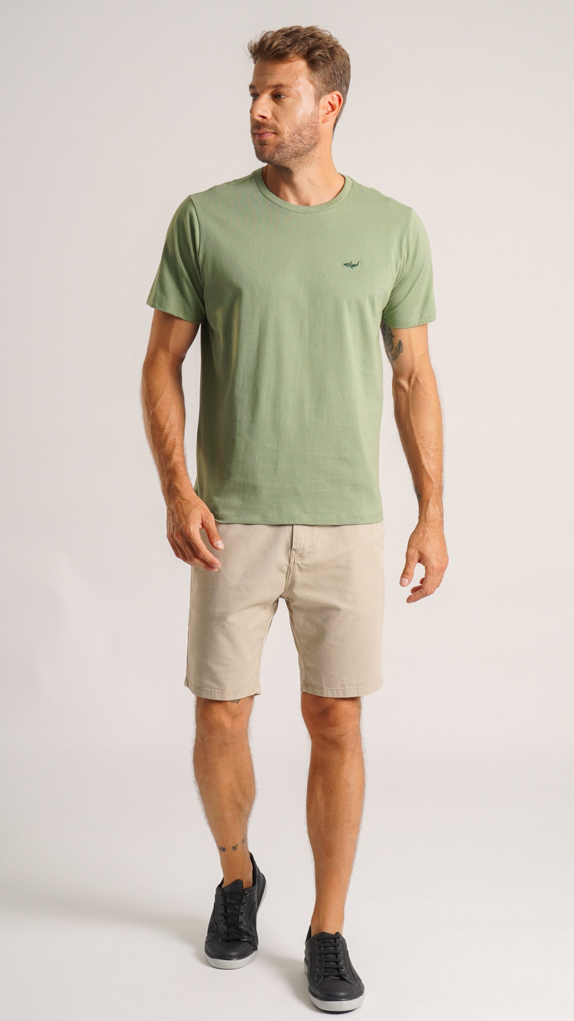 Camiseta Básica - Verde