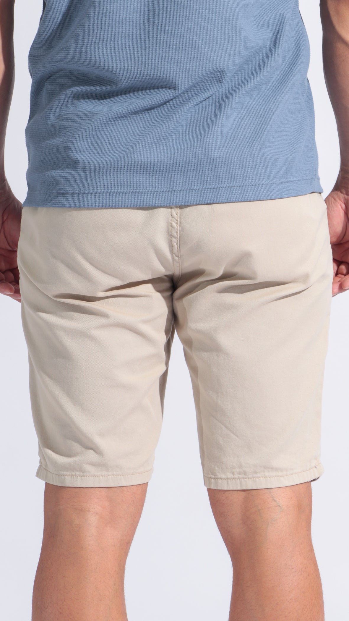 Bermuda Sarja Bolso Faca - Caqui