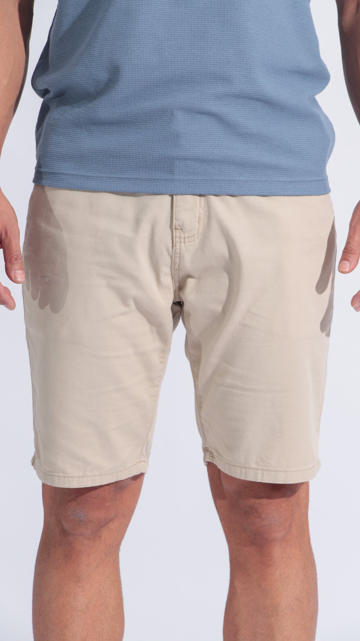 Bermuda Sarja Bolso Faca - Caqui