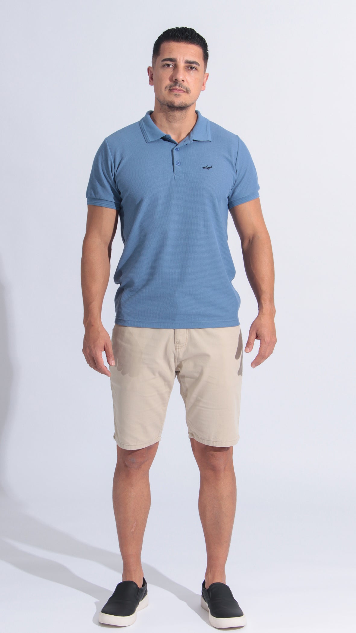 Bermuda Sarja Bolso Faca - Caqui