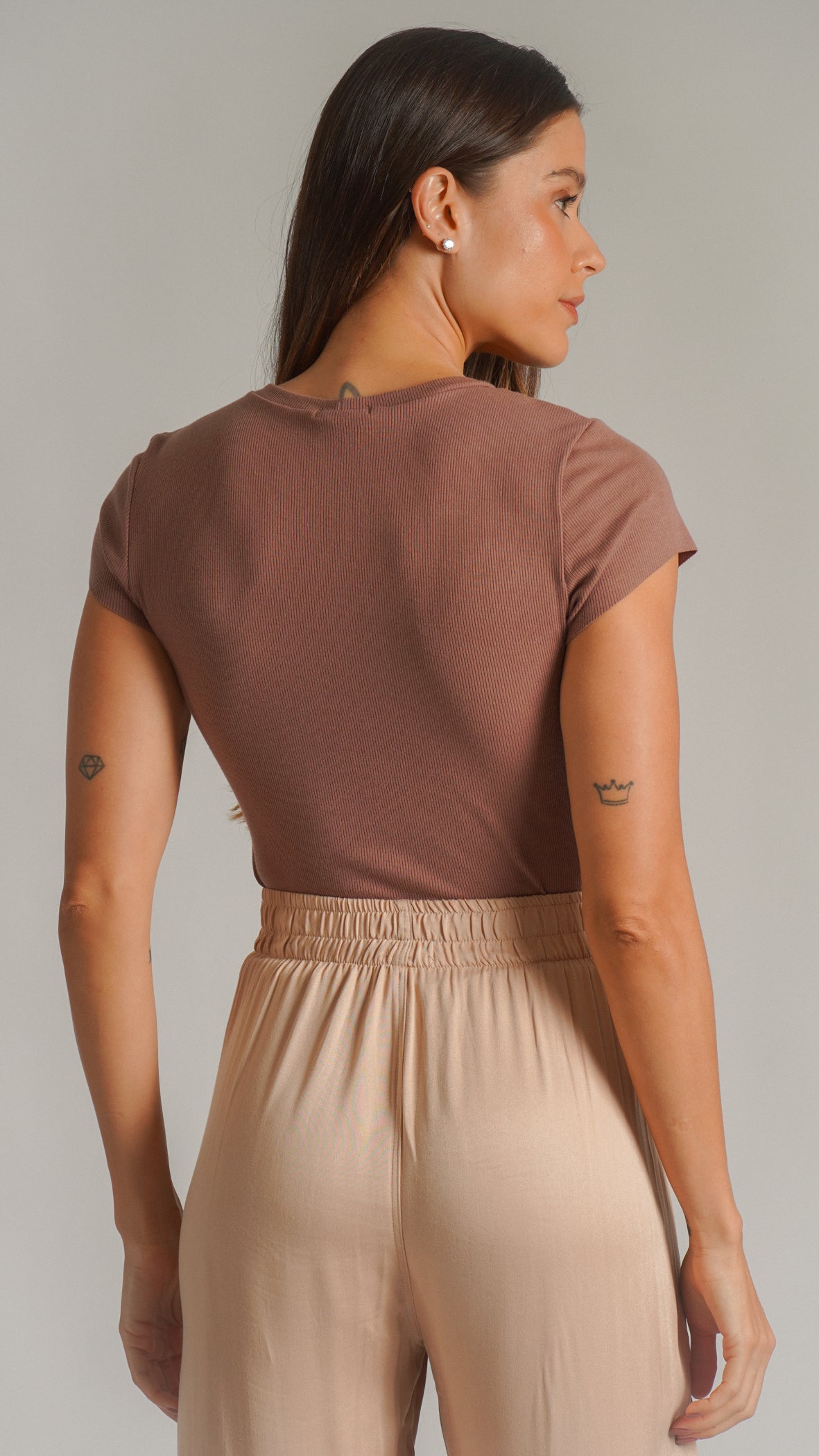Blusa Manga Japonesa Canelada - Marrom