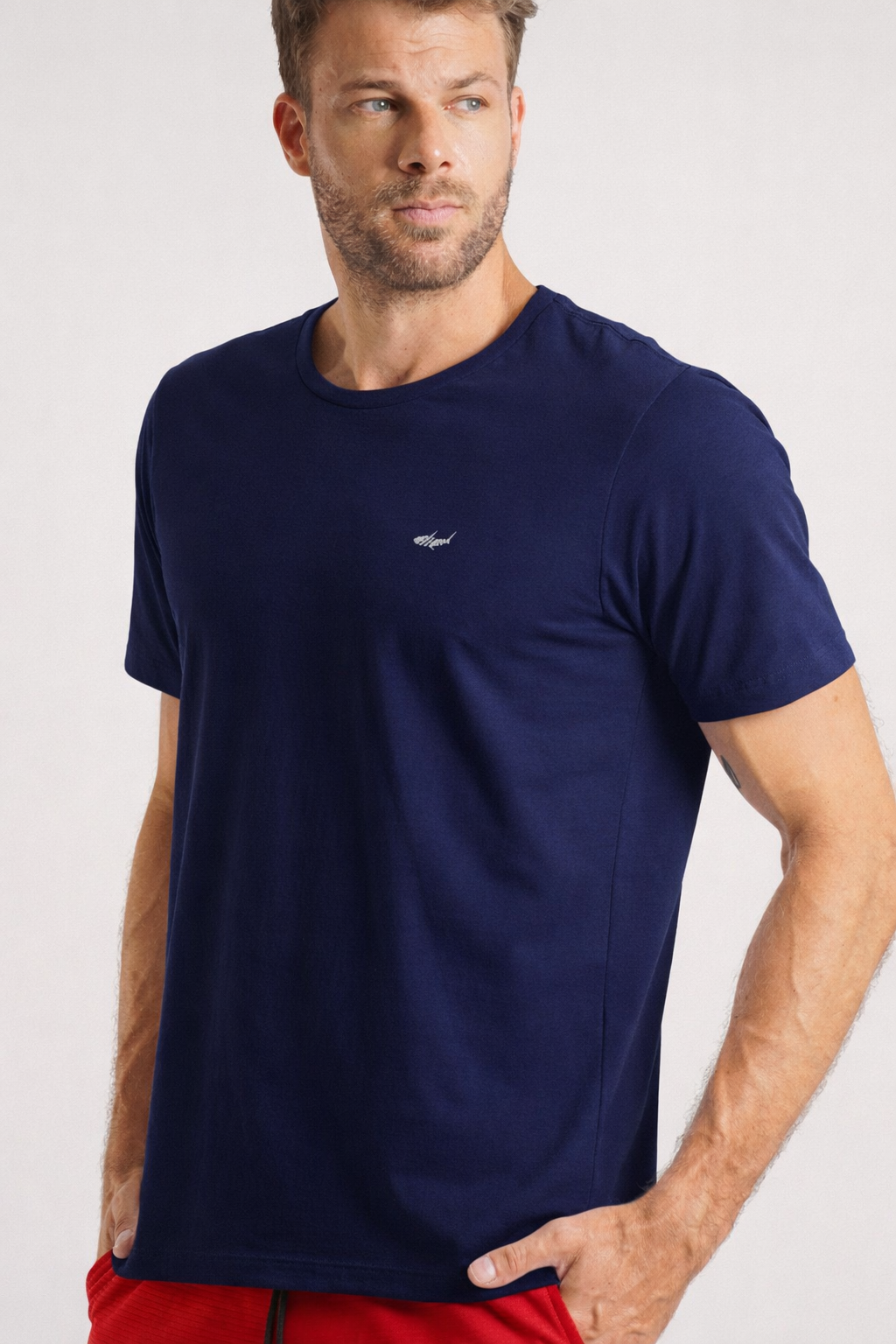 Camiseta Básica - Azul Marinho
