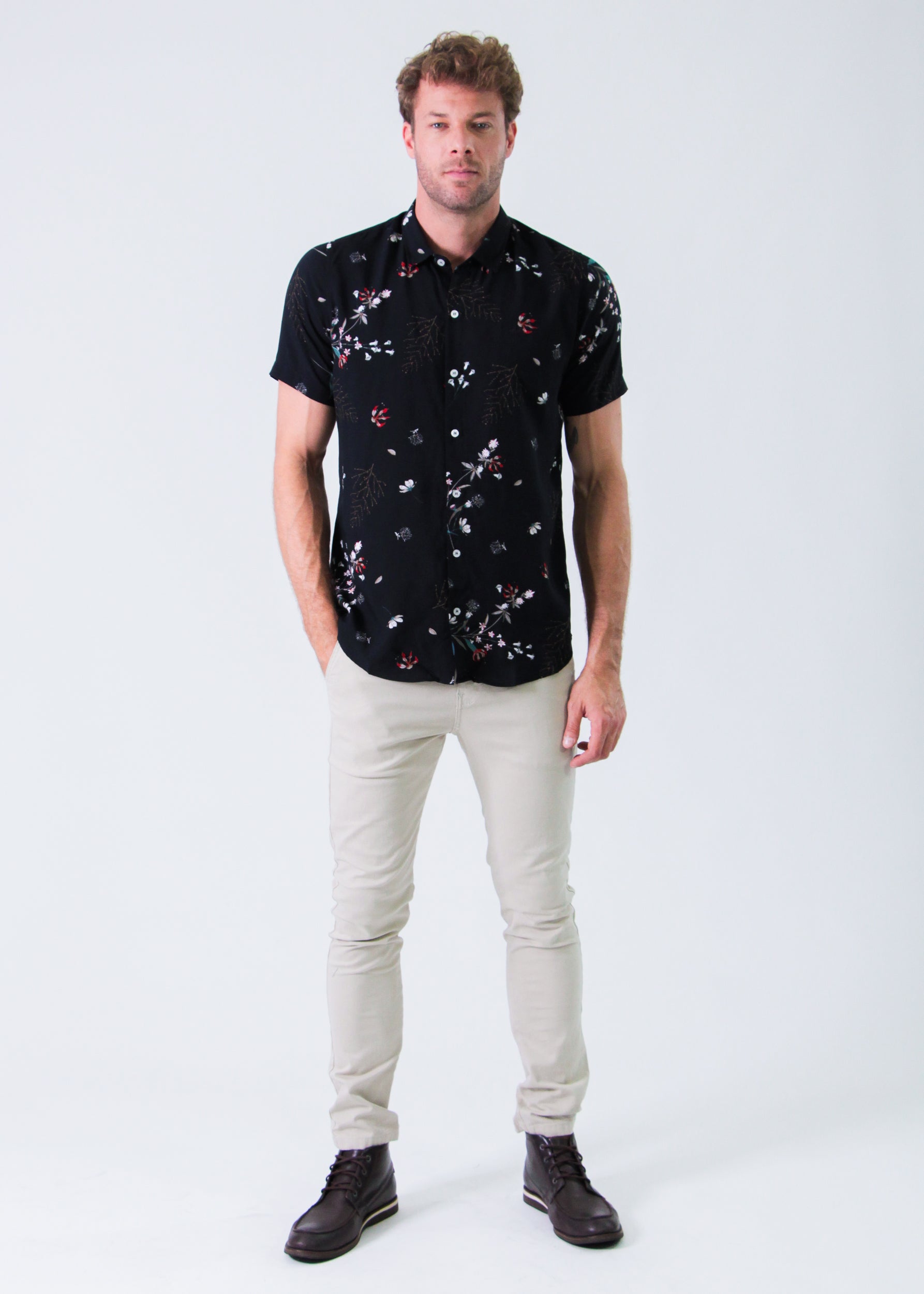 Camisa Floral - Preta