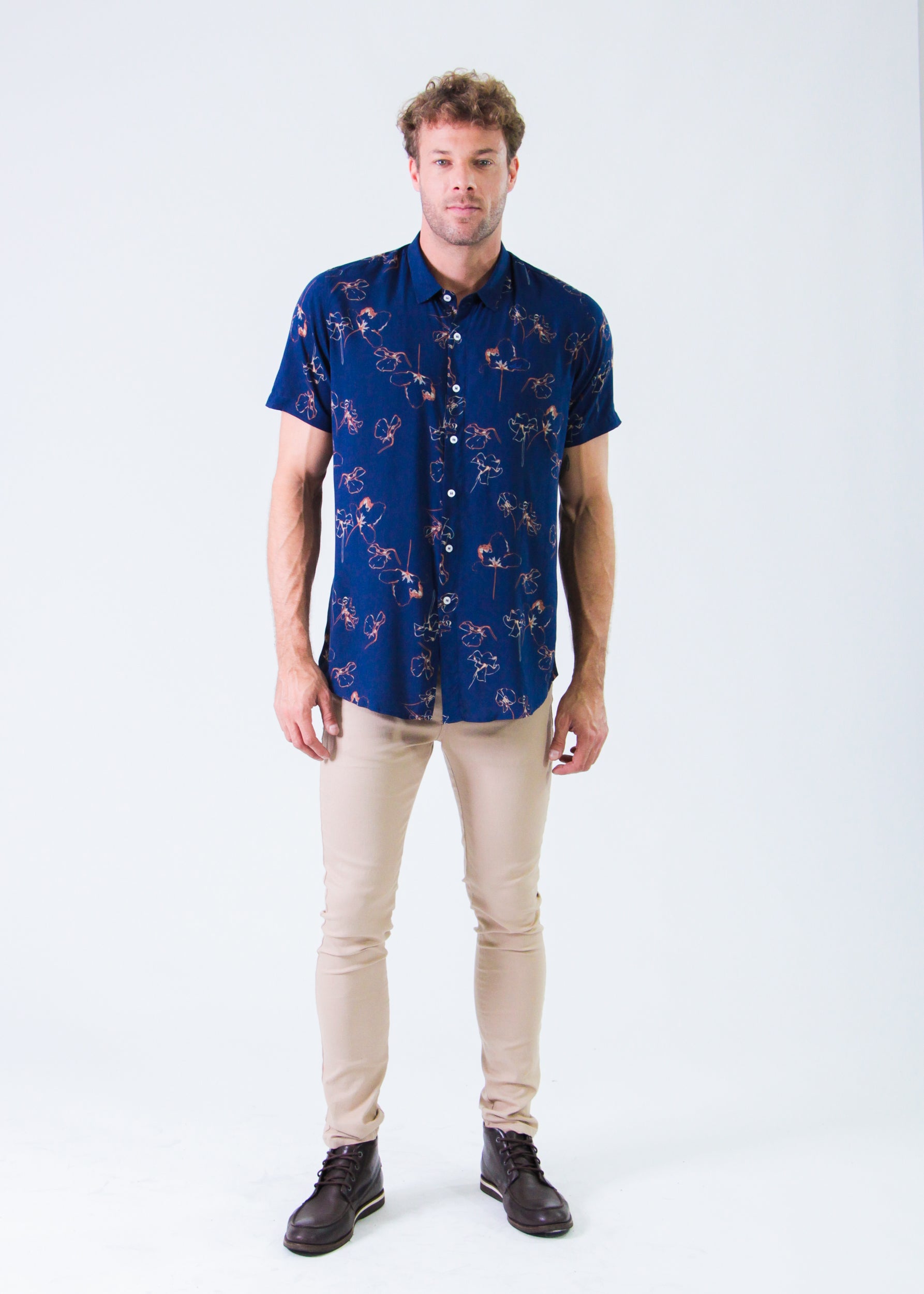 Camisa Floral - Azul Marinho